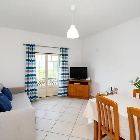 Bicos By Apartment *