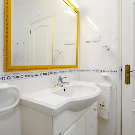 Apartment Bicos By