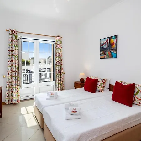Apartment Bicos By