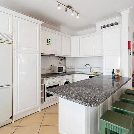 Bicos By 阿尔布费拉