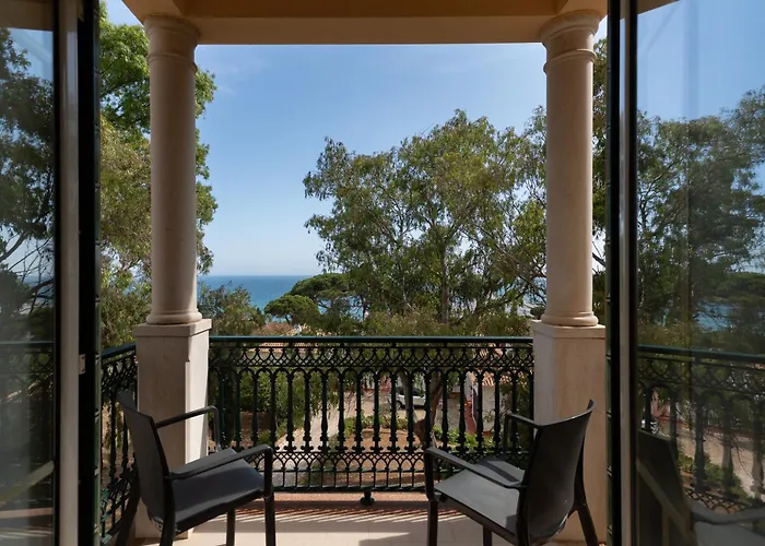 Bicos By * 阿尔布费拉